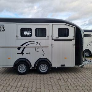 Remolque de caballo maxi 3 con rampa lateral y tapicería-Nuevo