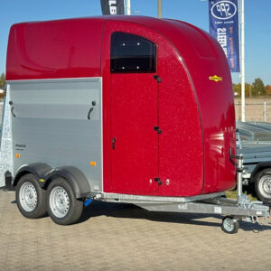 Trailer de Humbaur Pegasus 2400 con tapicería y puertas laterales-Nuevo